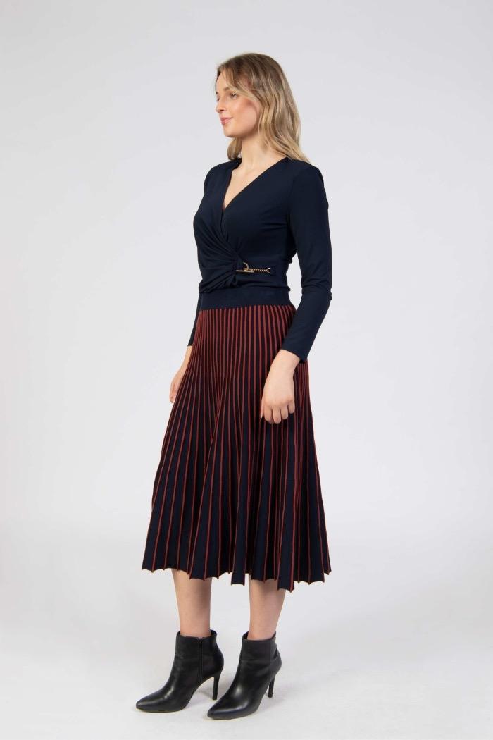 Jessica Graaf - A-line pleated skirt