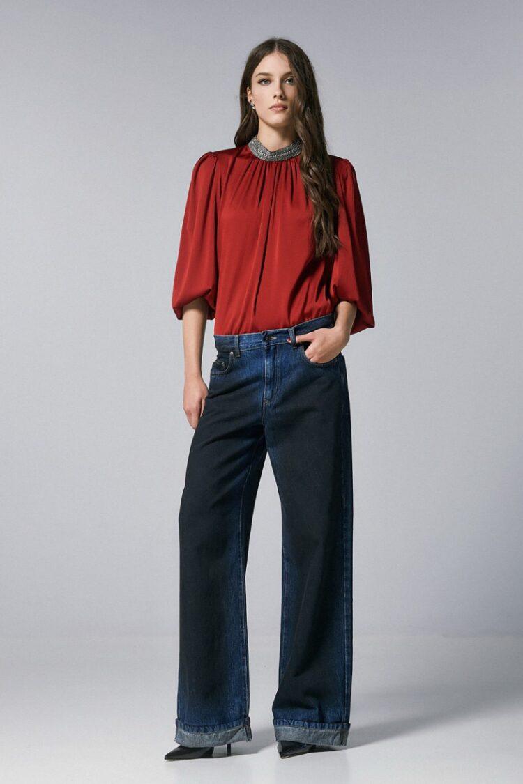 Access - Shimmery blouse with rhinestones