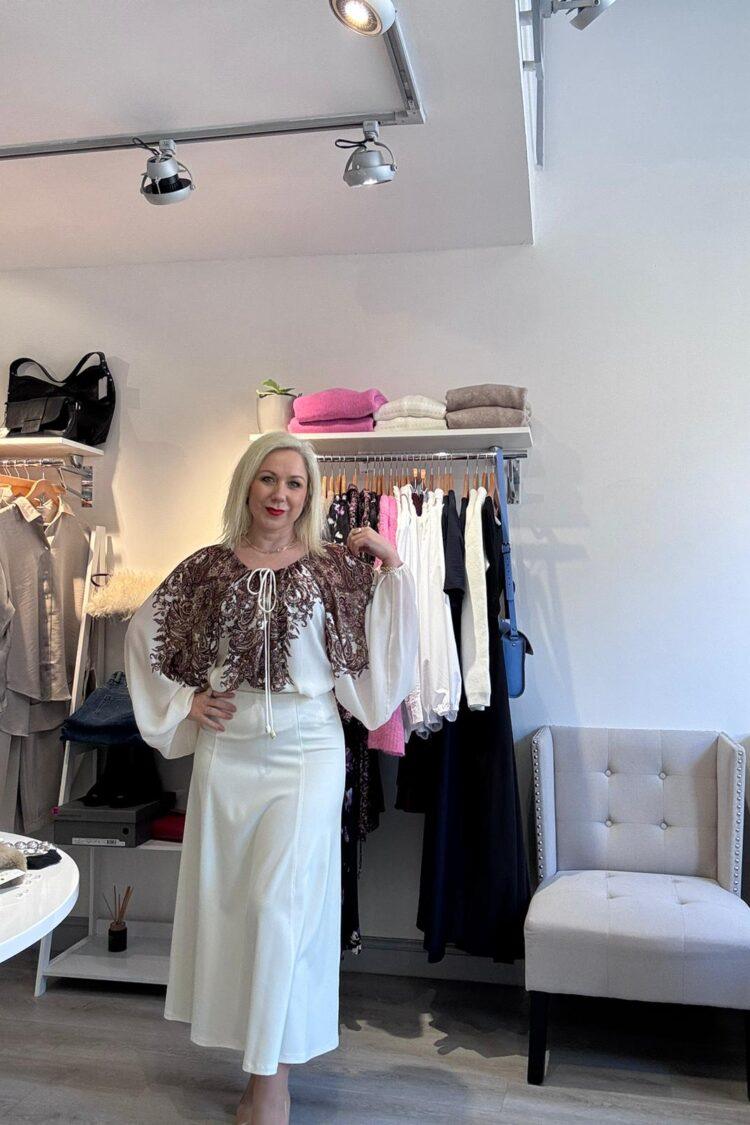 Access - Cream and chocolate paisley blouse