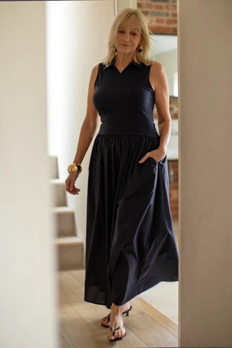 Chalk - Enamel ball earring navy