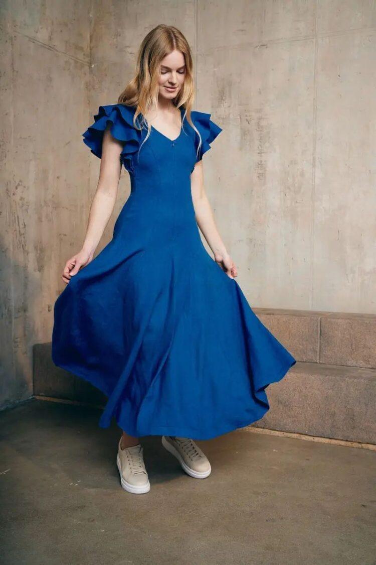 LueL Linenwear - Ultra romantic linen dress | princess blue
