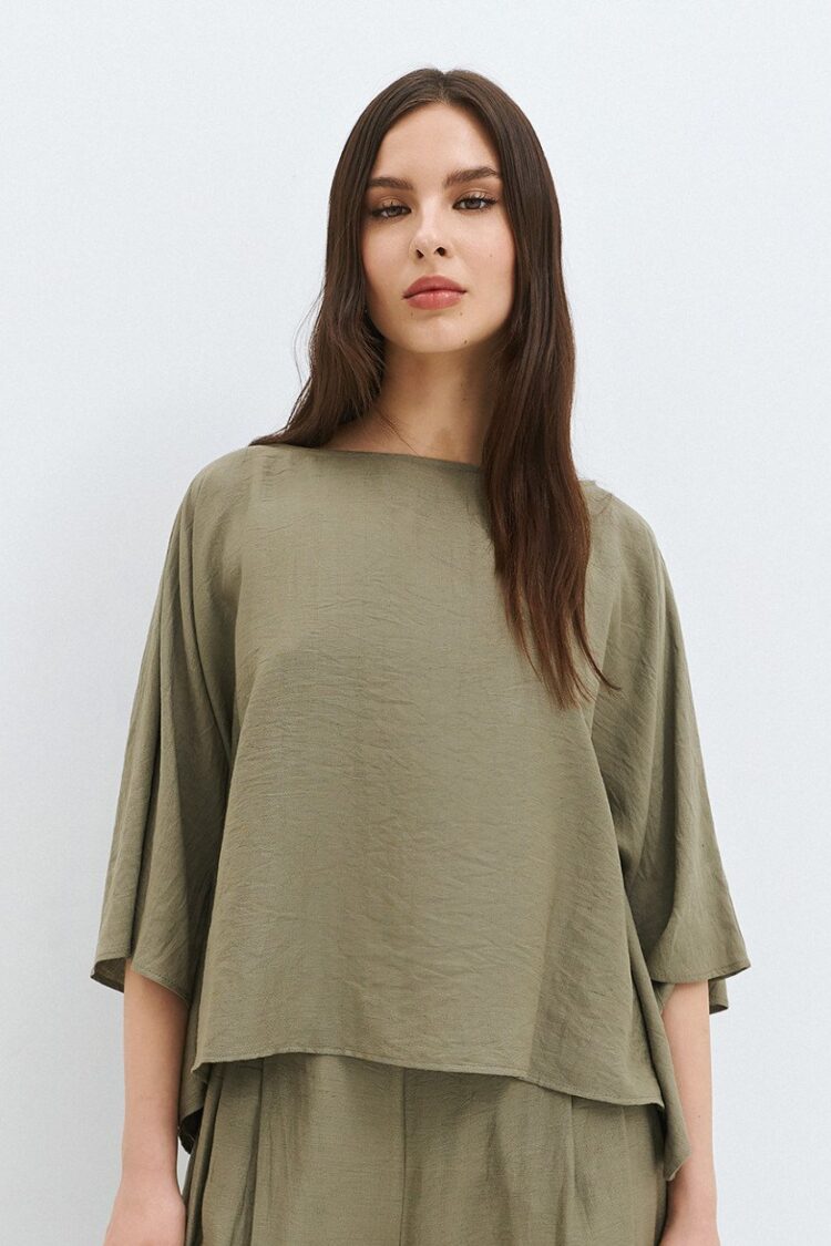 Access - Blouse with crinkled texture | Olive