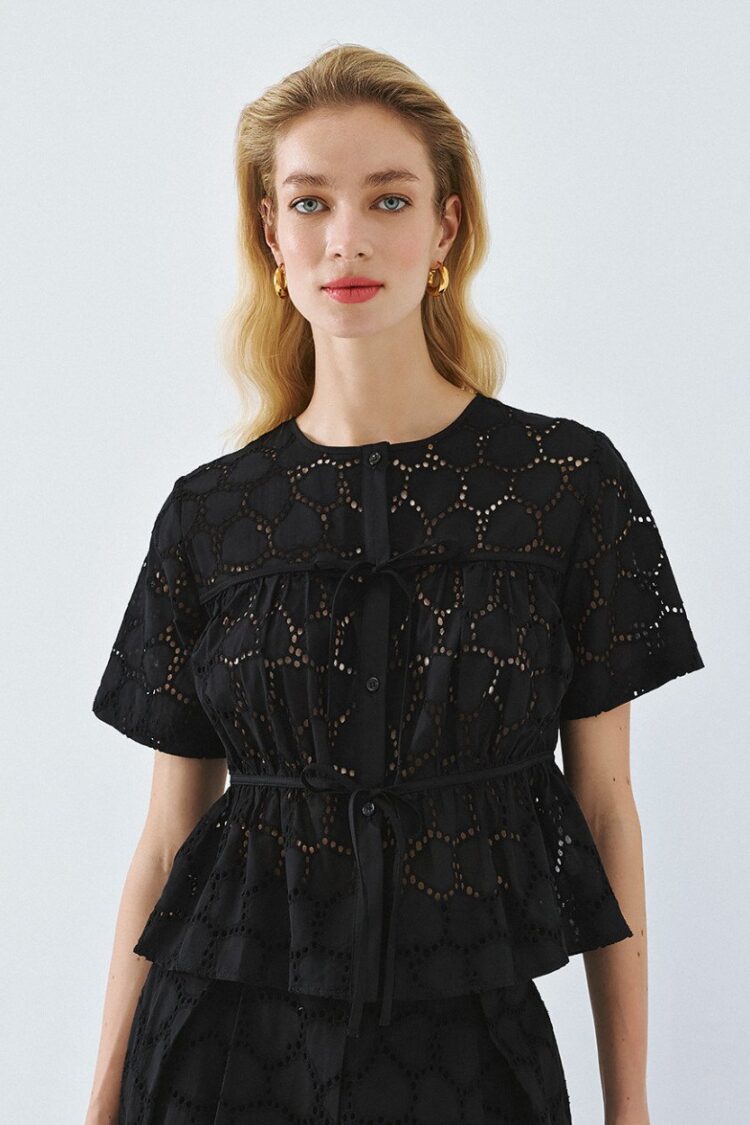 Access - Short-sleeve broderie shirt | Black