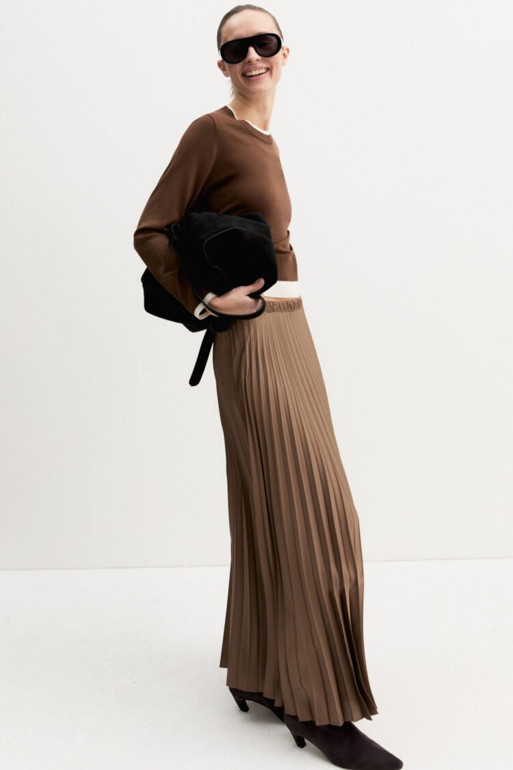 EMME | Astrale Pleated Stretch-Satin Skirt | Turtledove